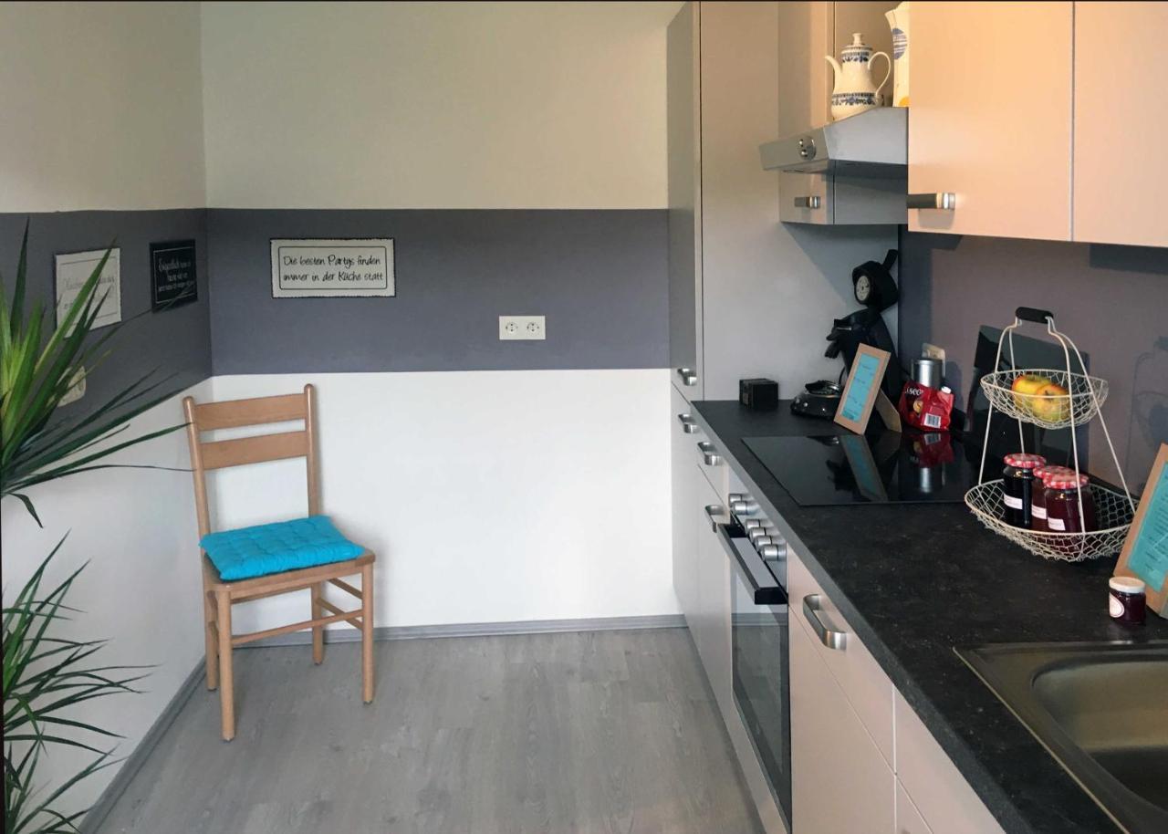 Ferienwohnung Im Paradies Momlingen Luaran gambar